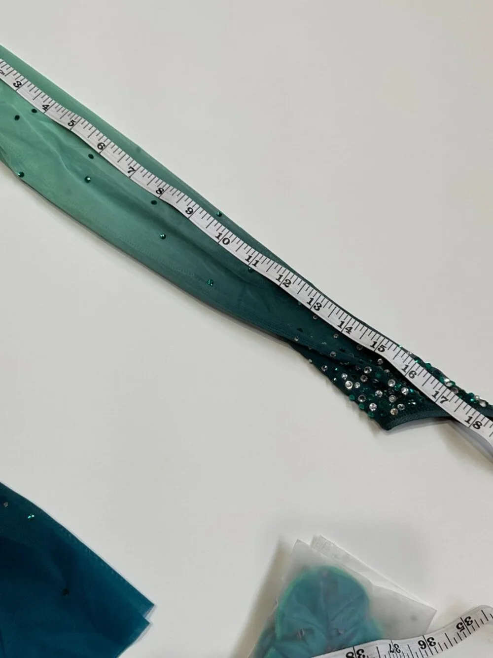 New Green Crystal Figure Skating Dress Approx. Girls 8–10
